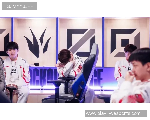 英雄联盟实力榜单更新TES战队排名第九引发热议 英雄联盟实力榜单更新TES战队排名第九引发热议