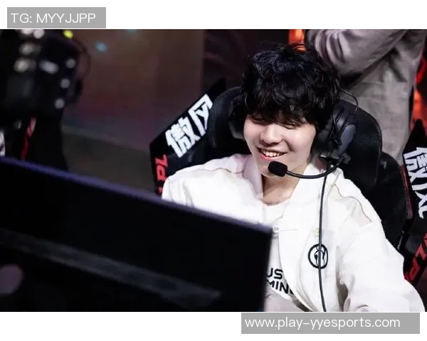 FPX在S15电竞全球总决赛中的灵活性表现分析与点评 FPX在S15电竞全球总决赛中的灵活性表现分析与点评